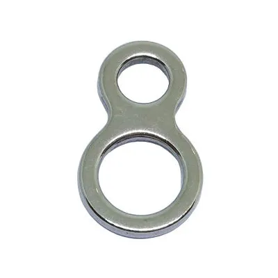 ANNEAU 8 FORGÉ