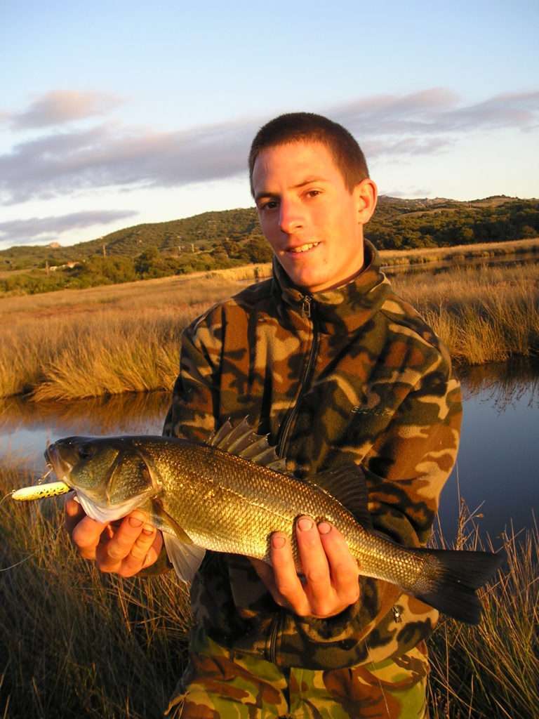 Vincent Goletto avec un bass pris au Puppy