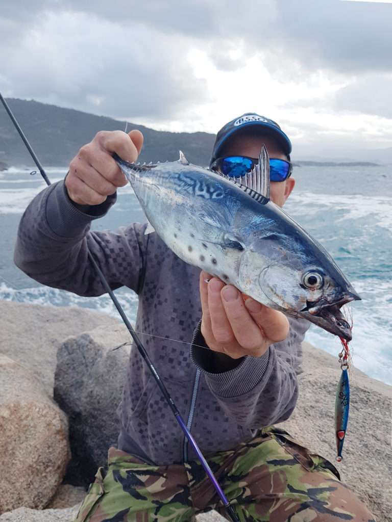 La pêche au jig en mer, une technique simple et efficace pour tous !